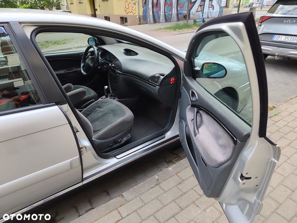 Citroën C5 HDi 135 Automatik Exclusive - 27