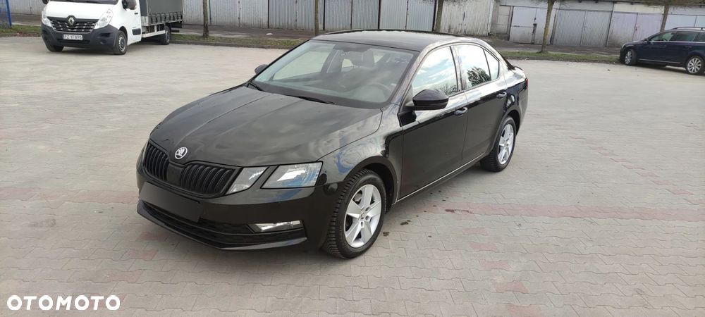 Skoda Octavia 2.0 TDI Style DSG - 1