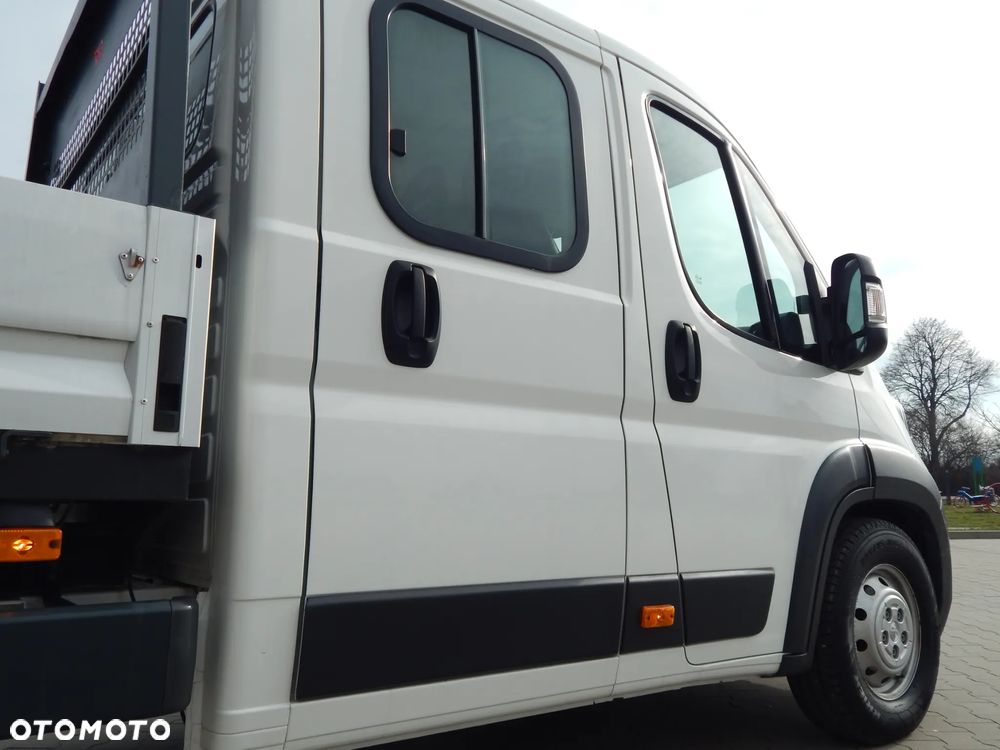 Peugeot Boxer_7-Osobowy_Max-rama_skrzynia_paka - 24