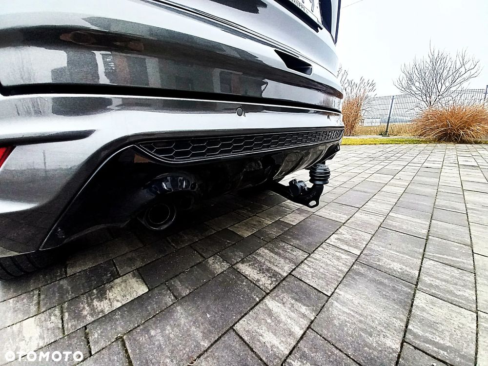 Ford Kuga 2.0 TDCi 4x4 ST-Line - 32