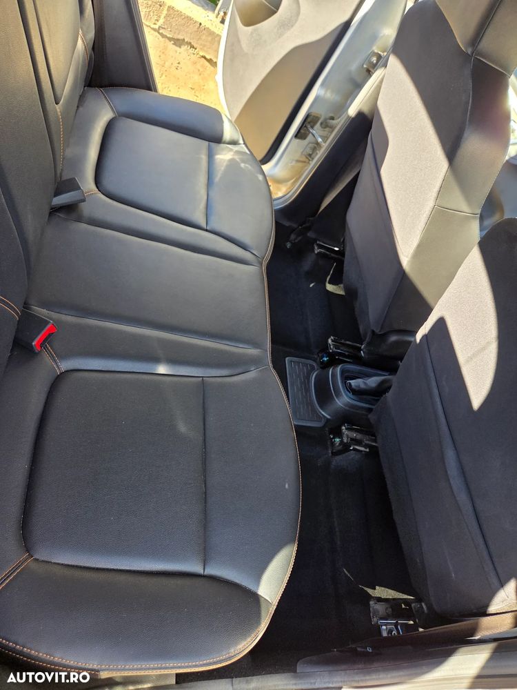 Dacia Spring Comfort Plus - 8