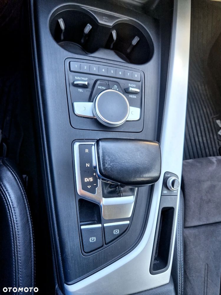 Audi A4 Avant 2.0 TDI S tronic - 26