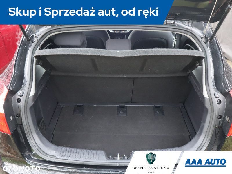 Kia Rio - 15