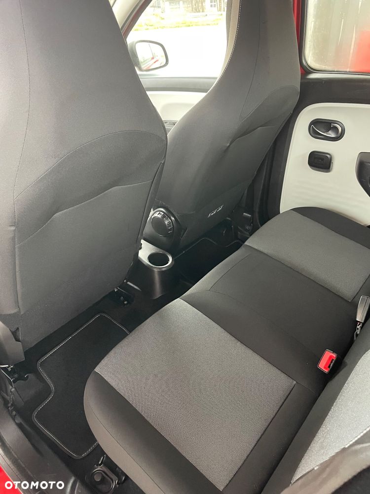 Renault Twingo SCe 70 Start&Stop Intens - 10