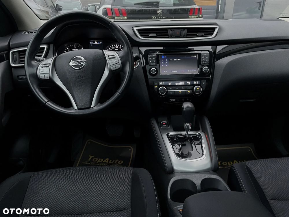 Nissan Qashqai 1.6 DCi Xtronic N-Connecta - 32