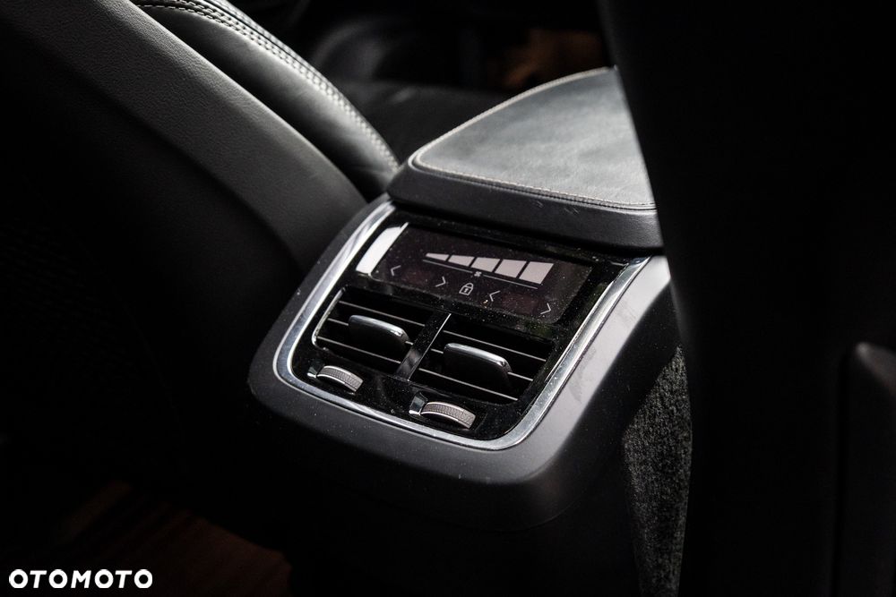 Volvo XC 90 T6 AWD Inscription 7os - 4