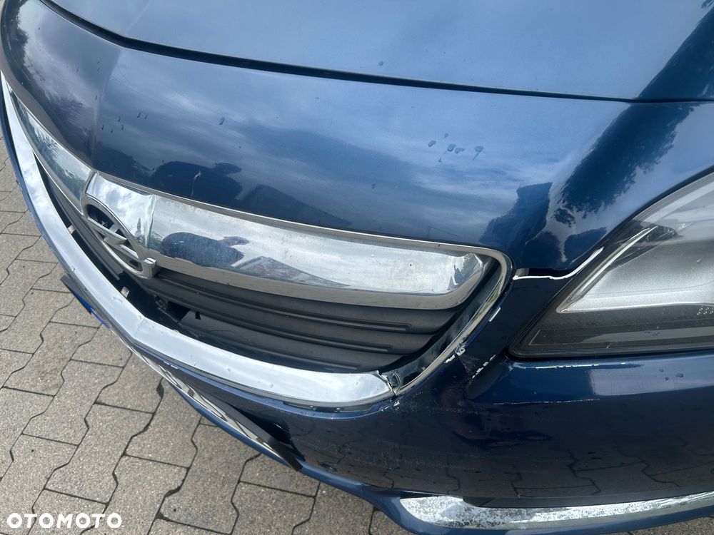 Opel Insignia - 11
