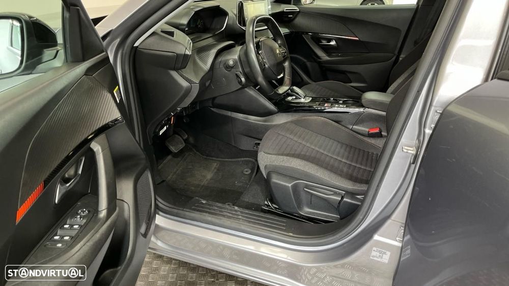 Peugeot e-2008 50 kWh Active Pack - 5