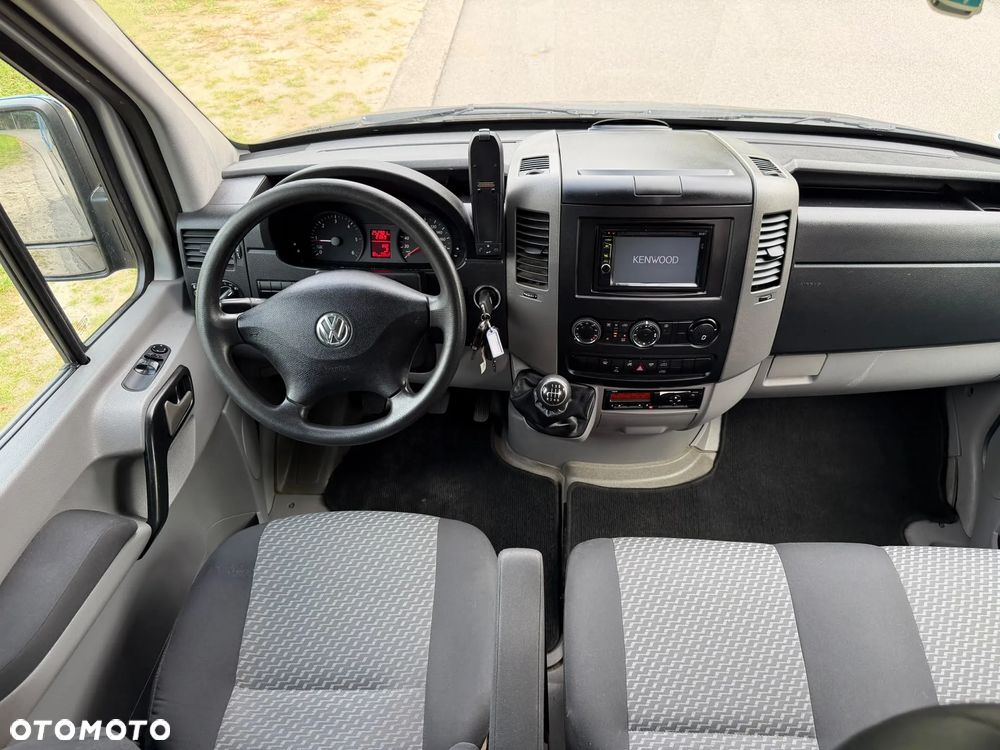 Volkswagen Crafter - 2