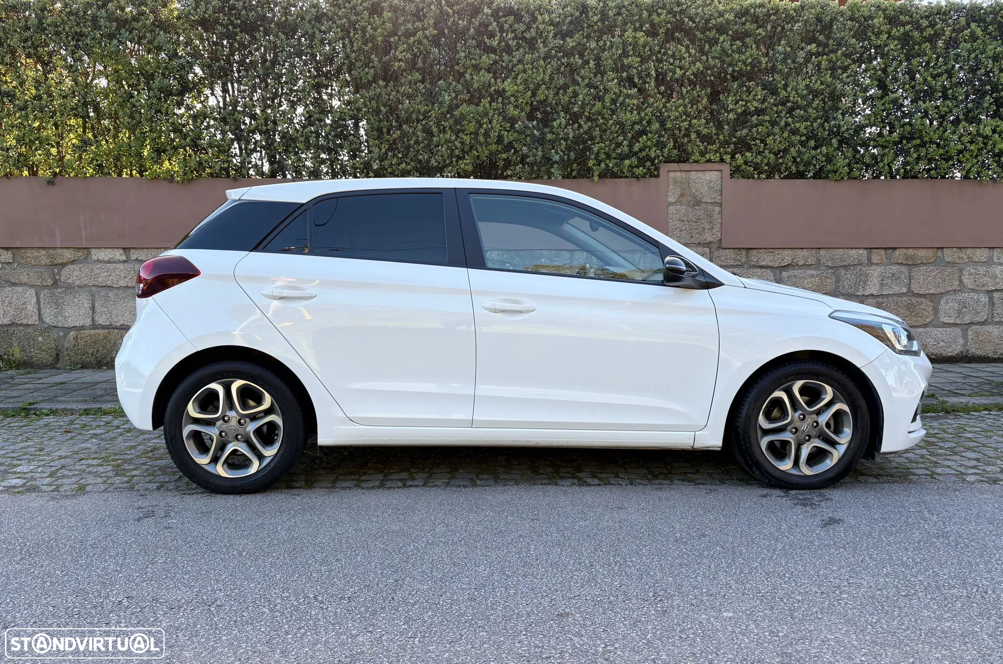 Hyundai i20 1.0 T-GDI Style Plus - 25