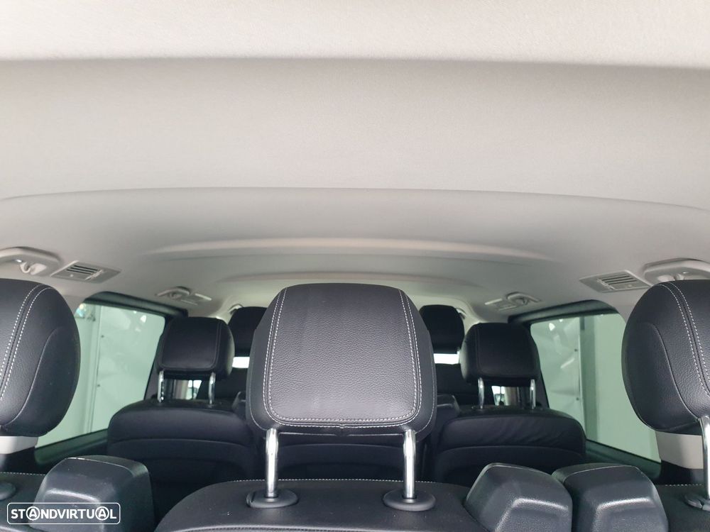 Mercedes-Benz V 250 d Longo Avantgarde - 36