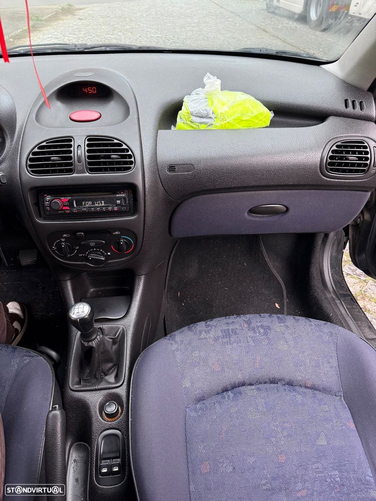 Peugeot 206 1.1 XR - 9