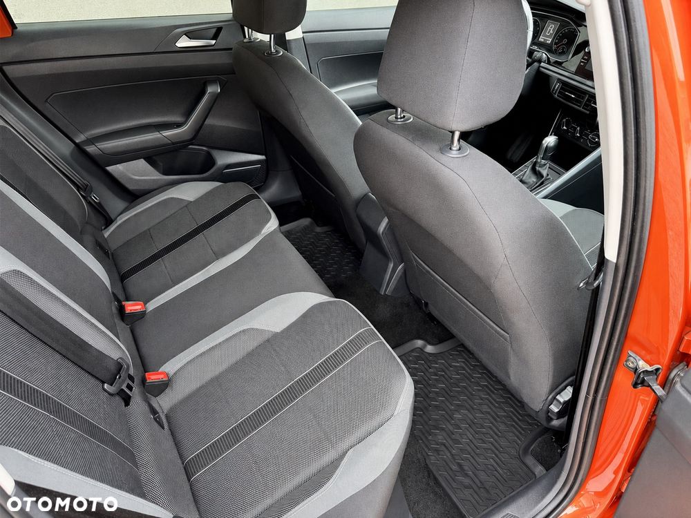 Volkswagen Polo 1.0 TSI Highline DSG - 8
