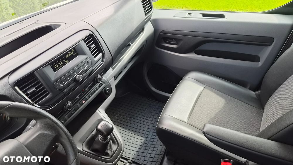 Opel Vivaro - 9
