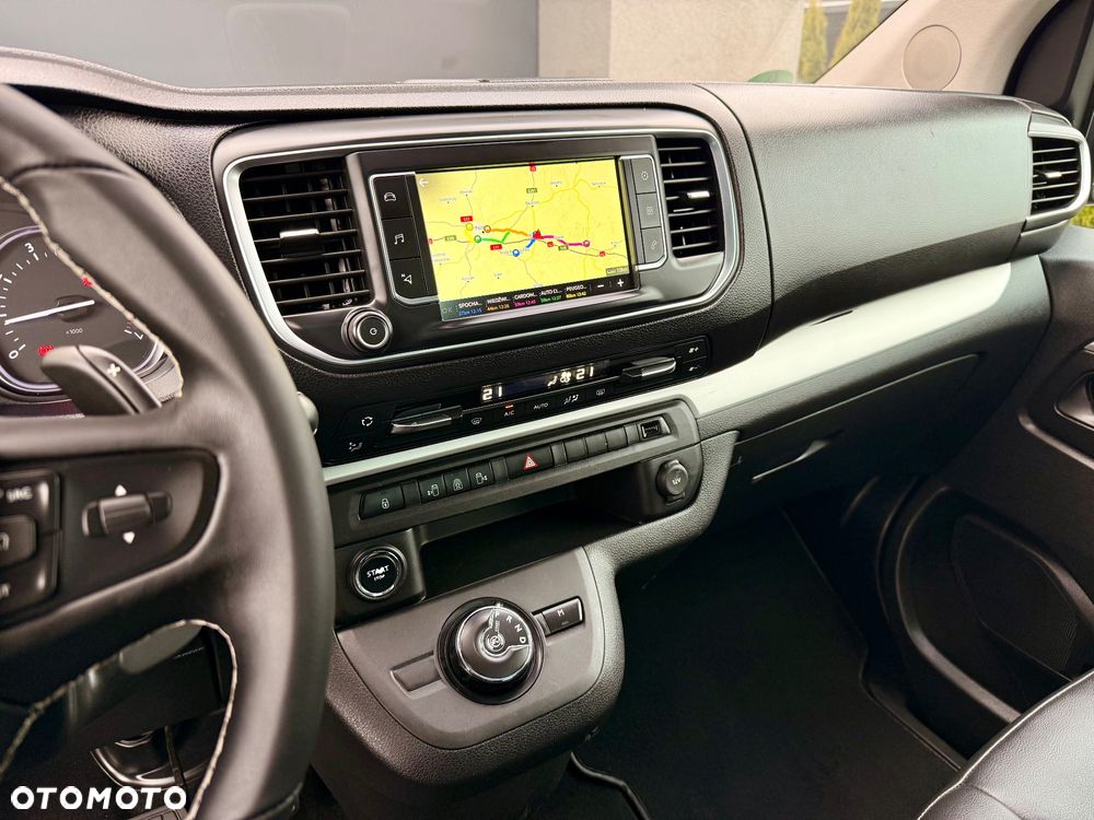 Peugeot Traveller - 22