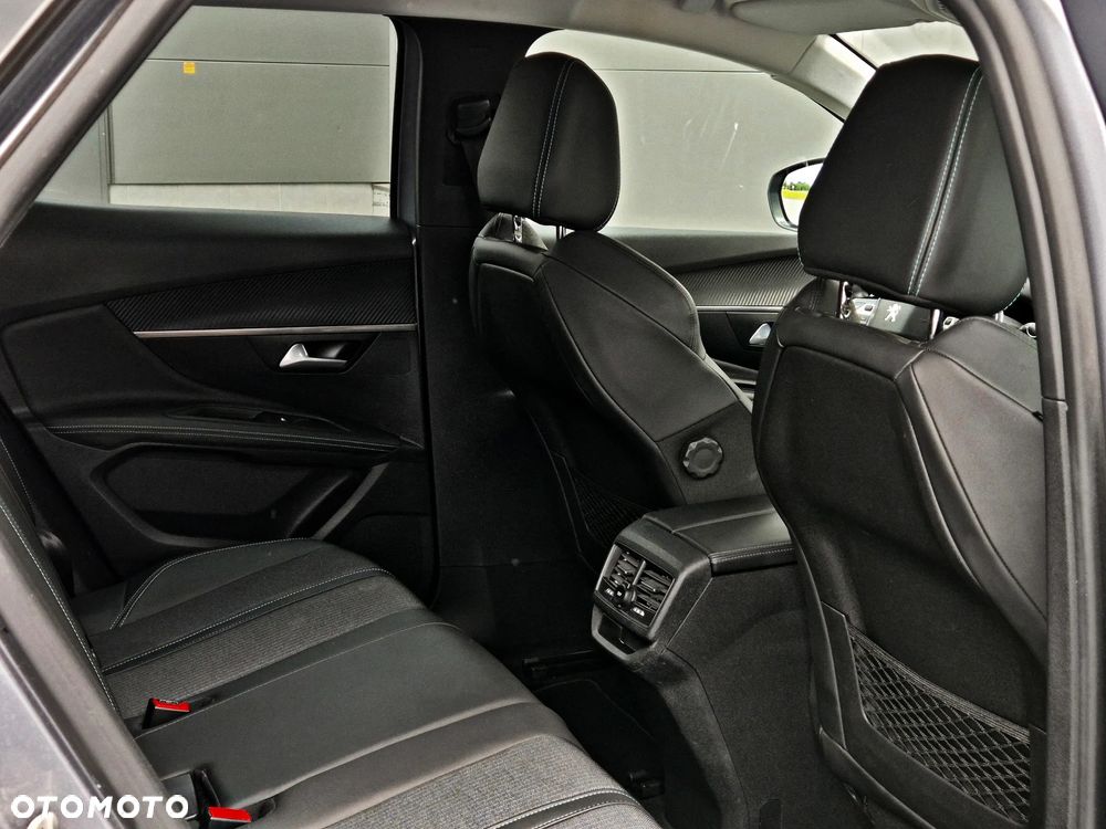 Peugeot 3008 1.5 BlueHDi Allure S&S EAT8 - 29