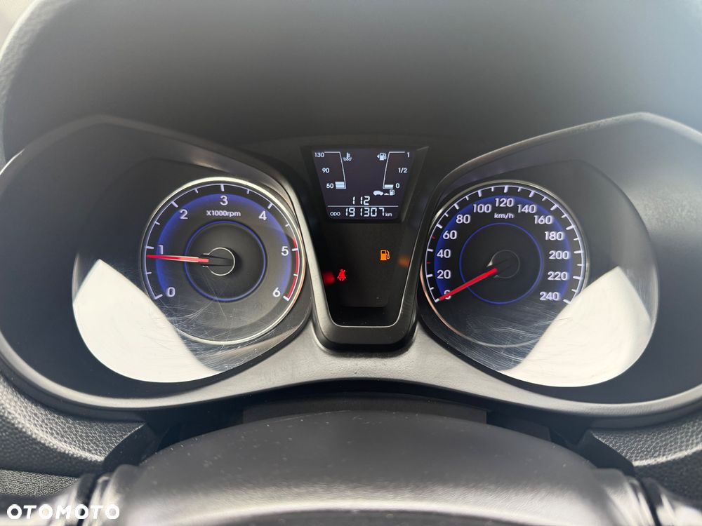 Hyundai ix20 1.6 CRDi blue Comfort - 19