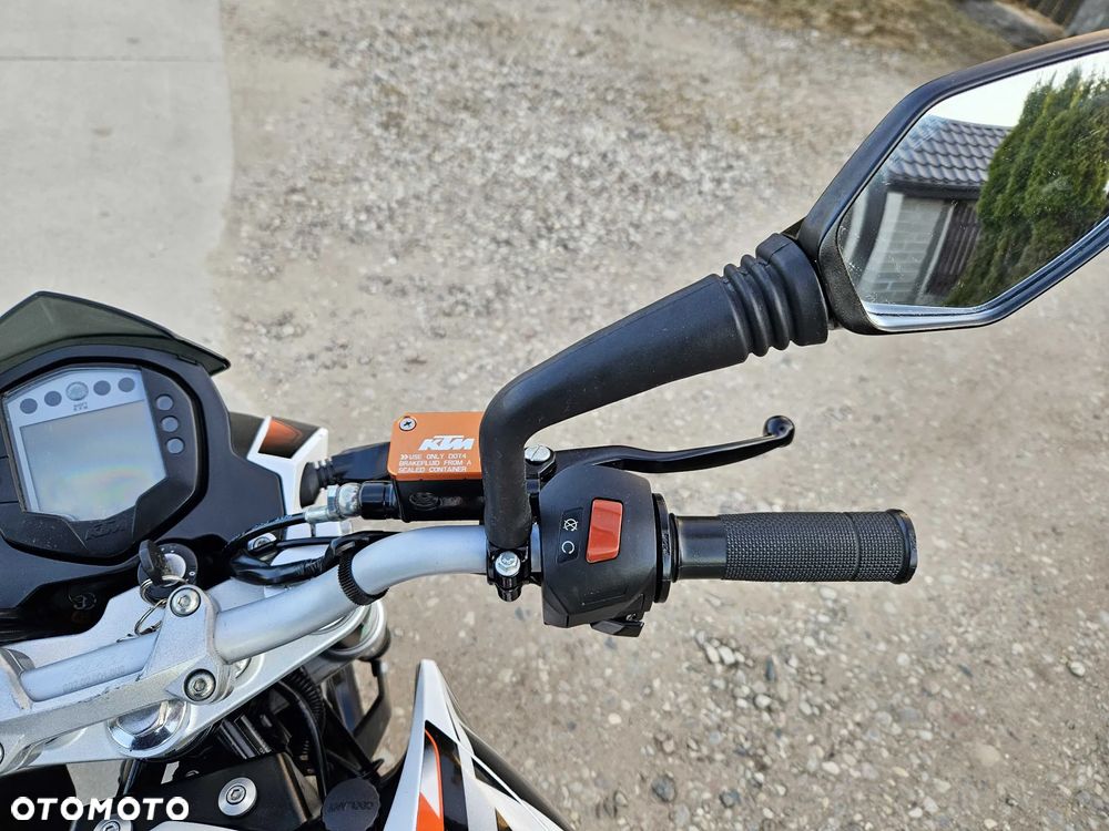 KTM Duke - 19