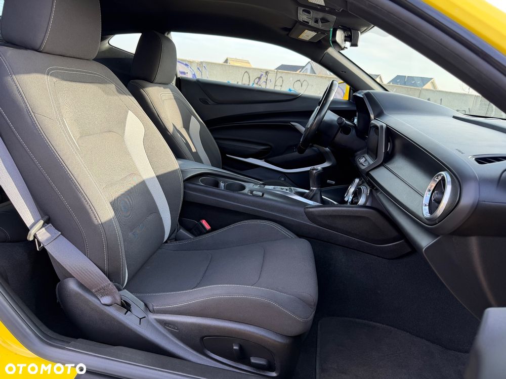 Chevrolet Camaro - 11