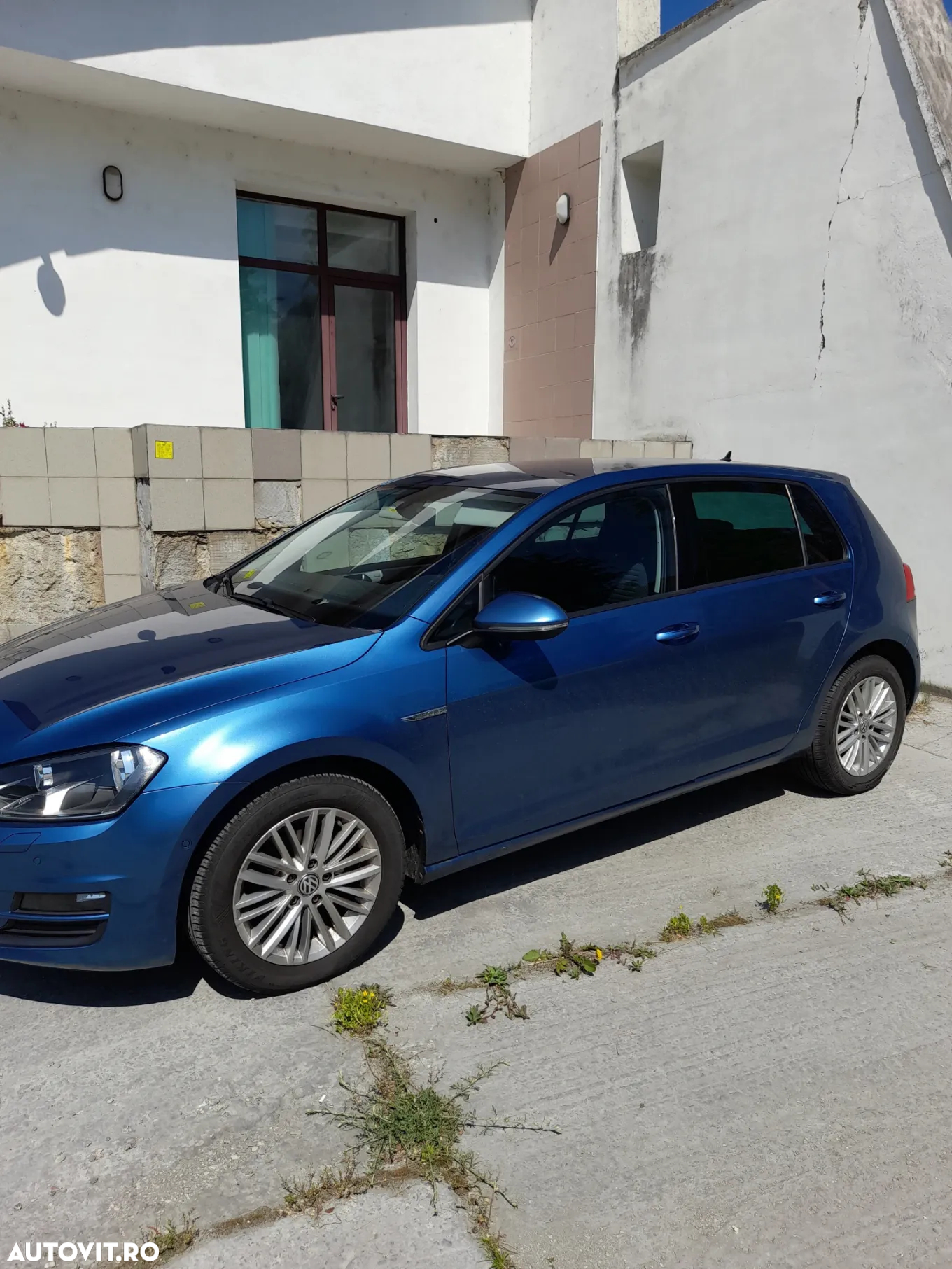 Volkswagen Golf 1.2 TSI BMT Comfortline - 3