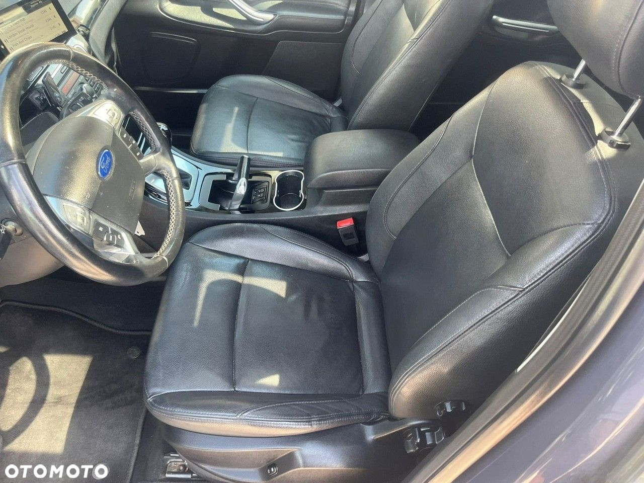 Ford Galaxy 2.0 TDCi Platinium X (Titanium) MPS6 - 22
