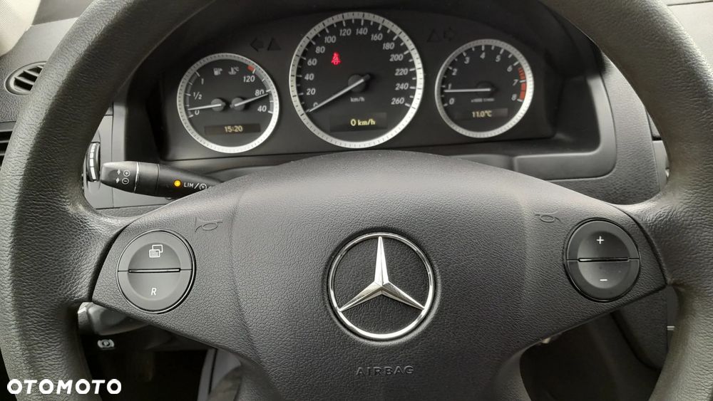 Mercedes-Benz Klasa C 180 Kompressor - 10