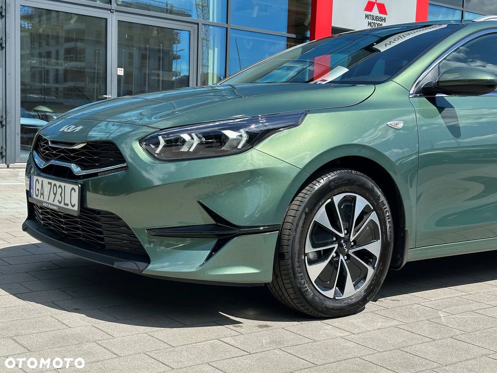 Kia Ceed 1.5 T-GDI M DCT - 8