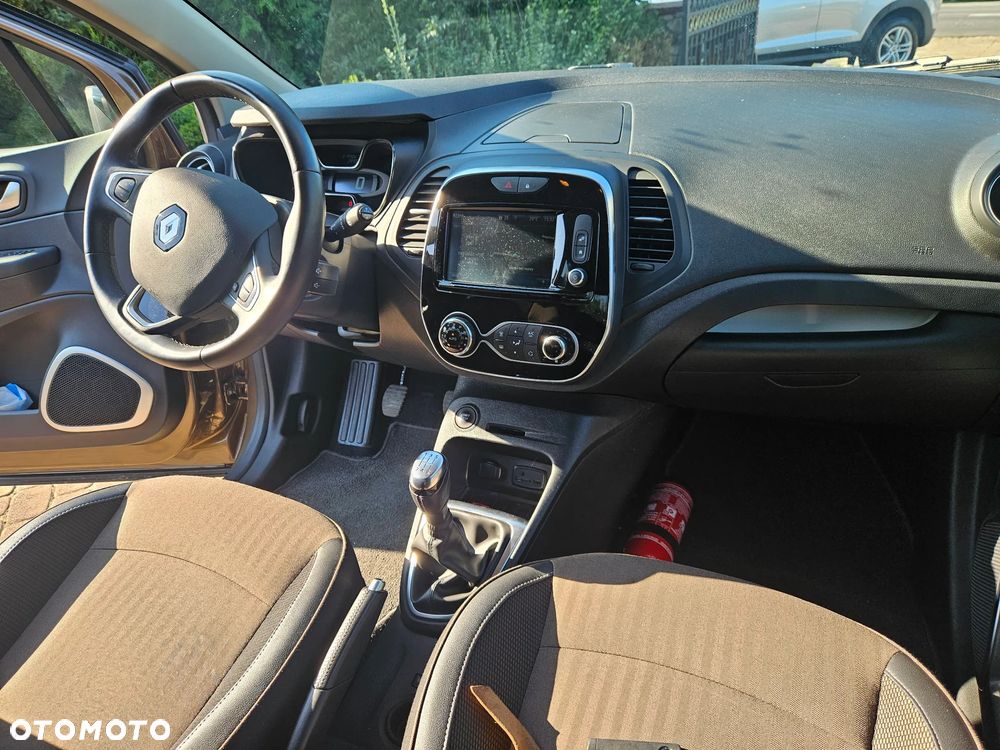 Renault Captur (ENERGY) TCe 90 INTENS - 6