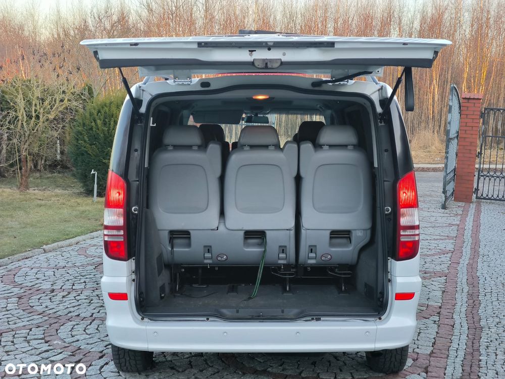 Mercedes-Benz Viano - 10