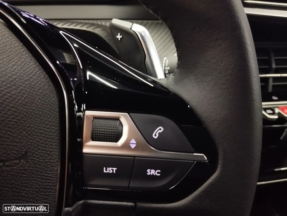 Peugeot 2008 1.2 Hybrid Allure e-DCS6 - 23