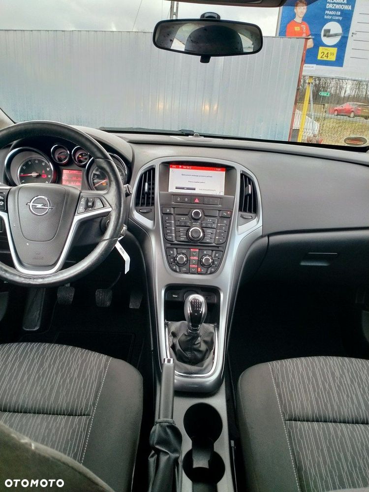 Opel Astra - 16
