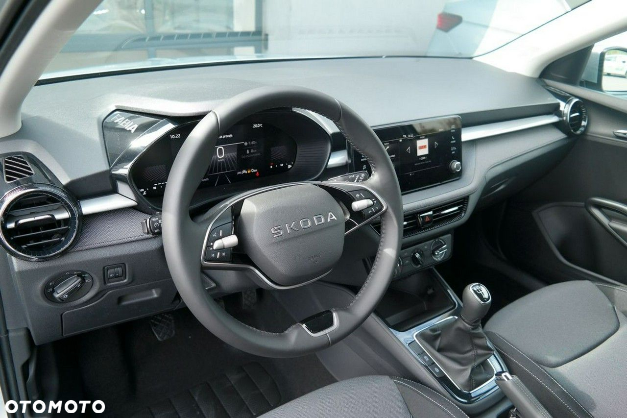 Skoda Fabia - 13