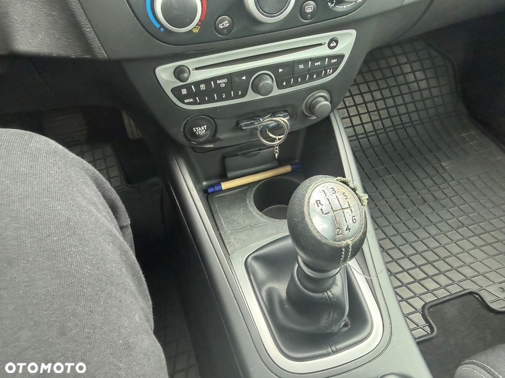 Renault Megane - 12