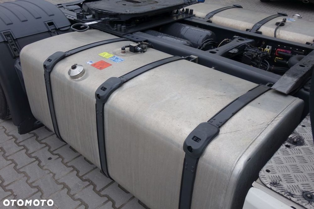 Scania S450 / EURO 6 / MEGA / LOW DECK / AUTOMAT / RETARDER / KLIMATYZACJA POSTOJOWA / LODÓWKA  /  2 ZBIORNIKI 700L / PO KONTRAKCIE - 17