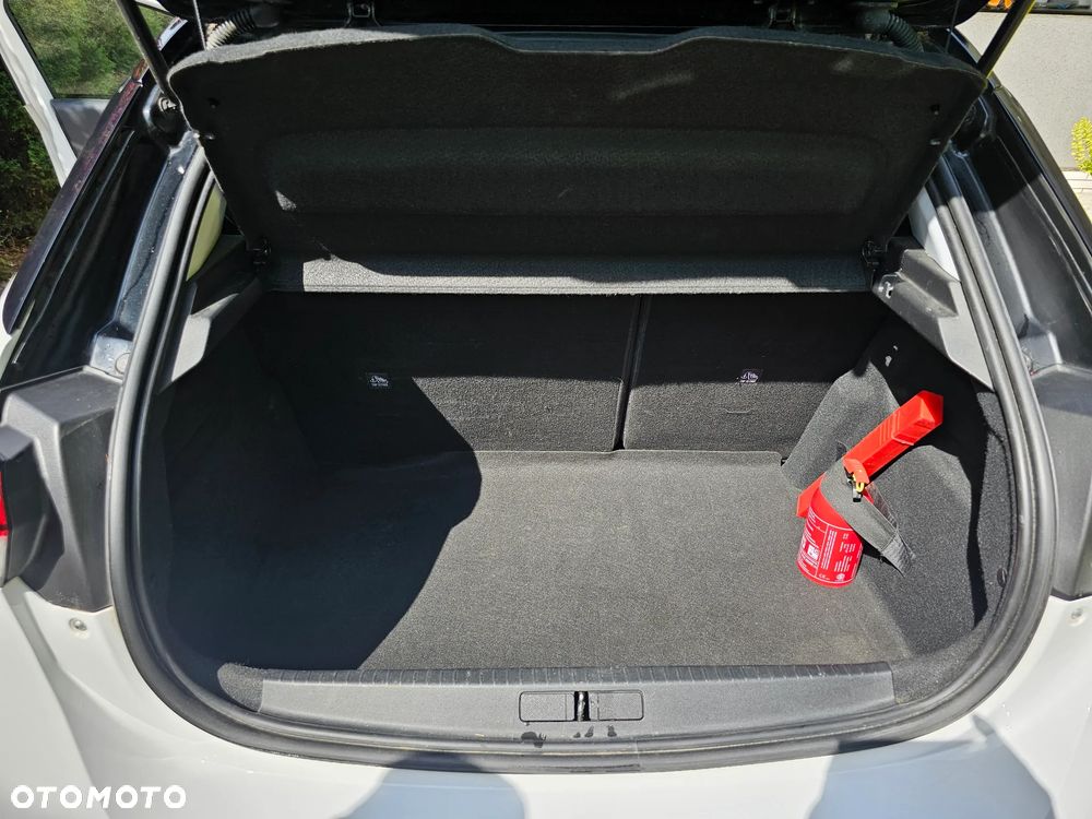 Opel Corsa 1.2 Elegance S&S - 13