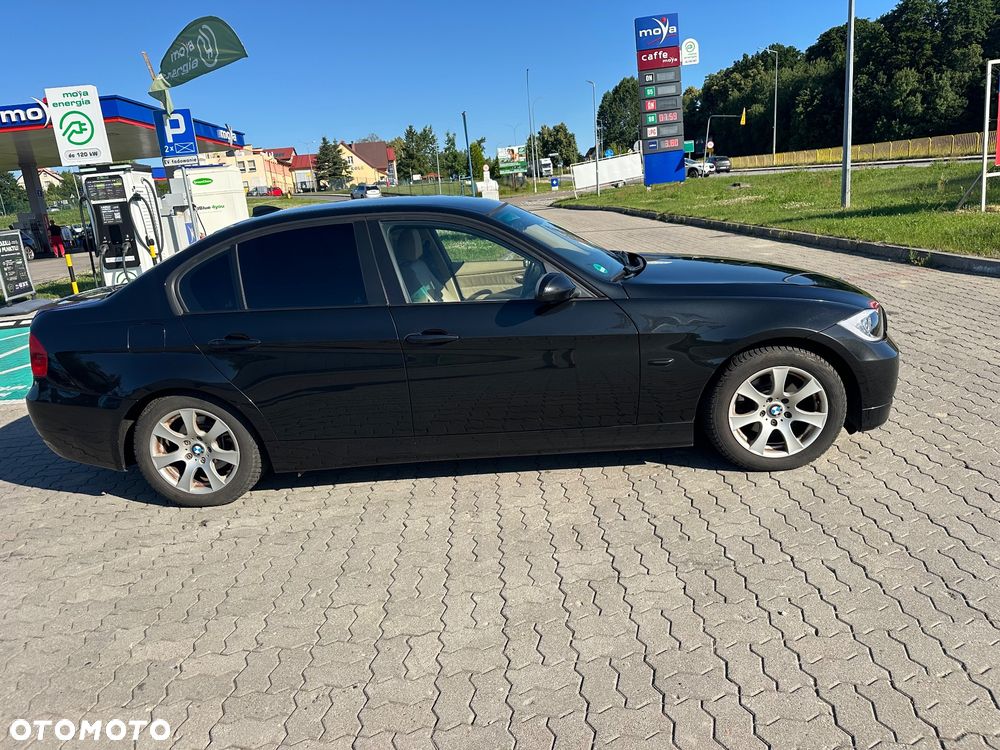 BMW Seria 3 - 21