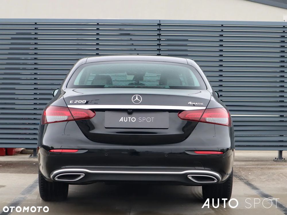 Mercedes-Benz Klasa E 200 4-Matic Avantgarde - 5
