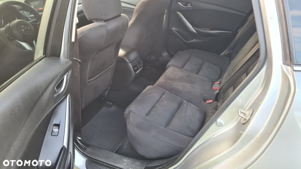 Mazda 6 - 8