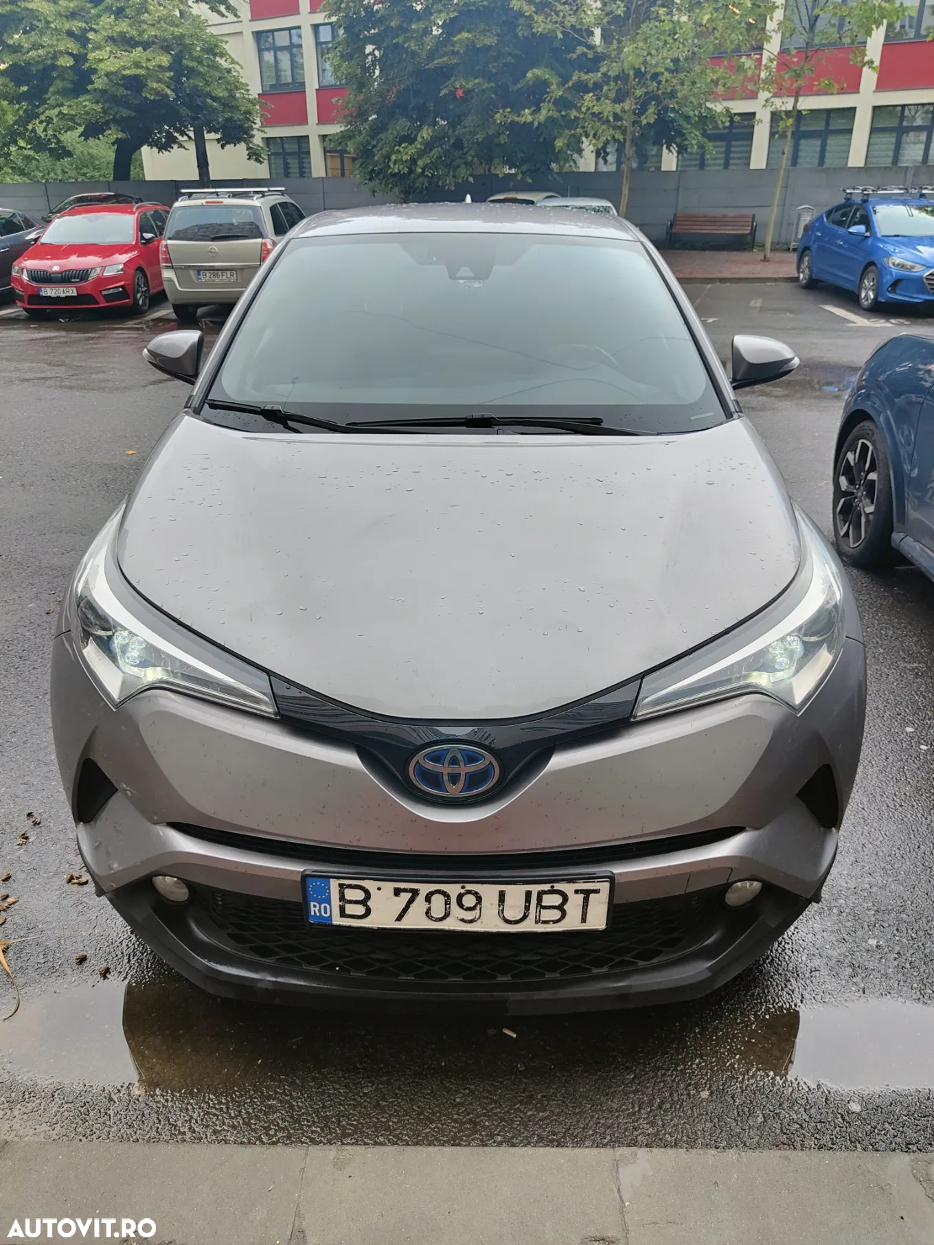 Toyota C-HR 1.8 HSD 4x2 CVT C-lassy LED - 6