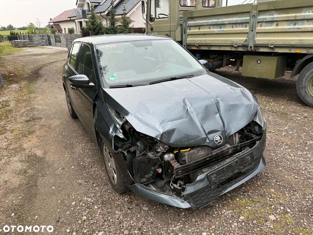 Skoda Fabia 1.0 MPI Active - 2