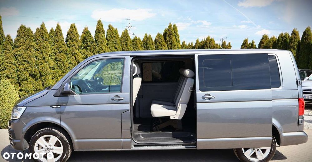 Volkswagen Caravelle - 12