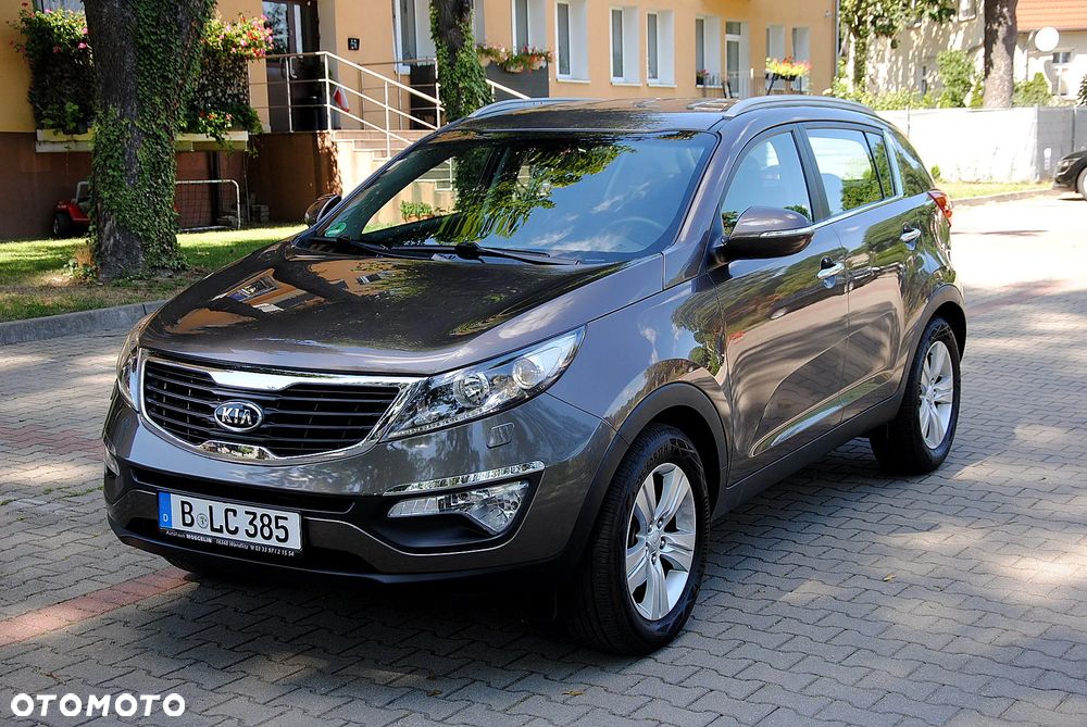 Kia Sportage 2.0 CVVT 2WD Automatik Vision - 2