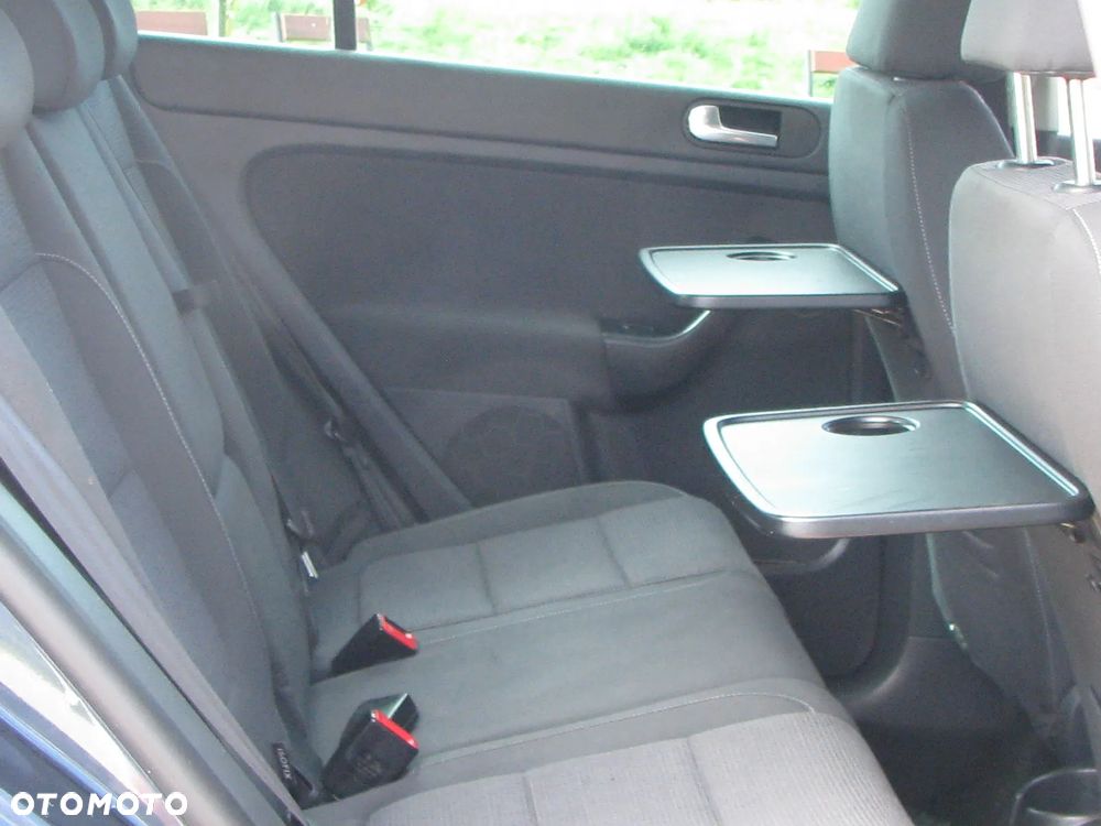 Volkswagen Golf 1.6 Comfortline - 10