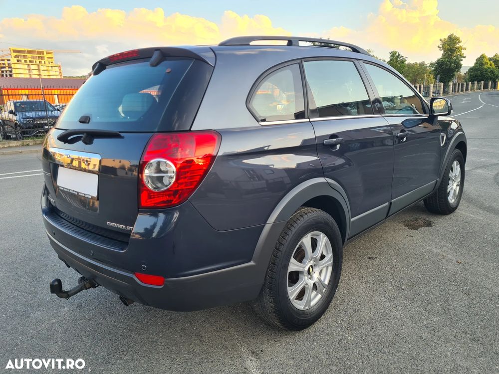 Chevrolet Captiva 2.0 4WD 7 Sitzer Automatik LT - 4