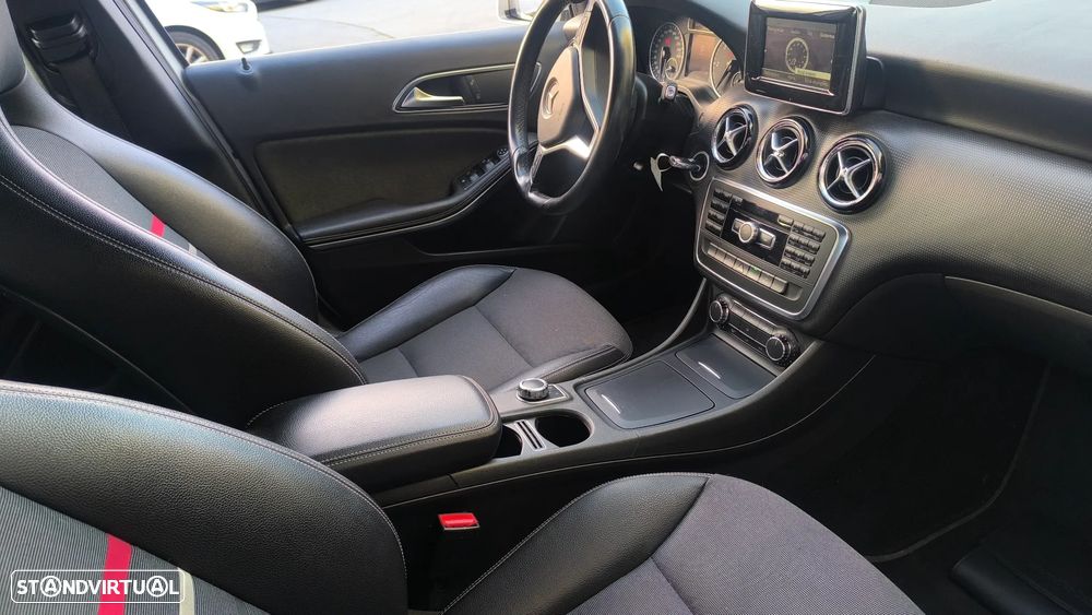 Mercedes-Benz A 180 CDI BlueEFFICIENCY Aut. - 10