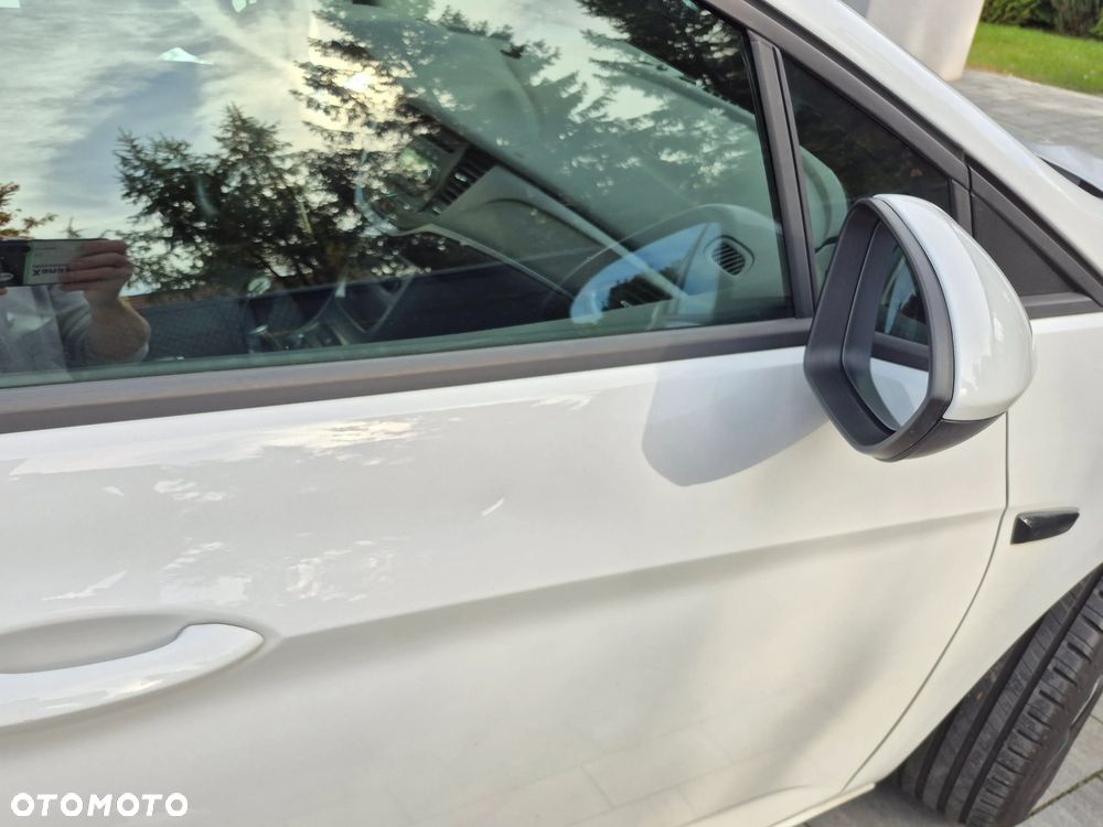 Opel Astra 1.4 Essentia - 8
