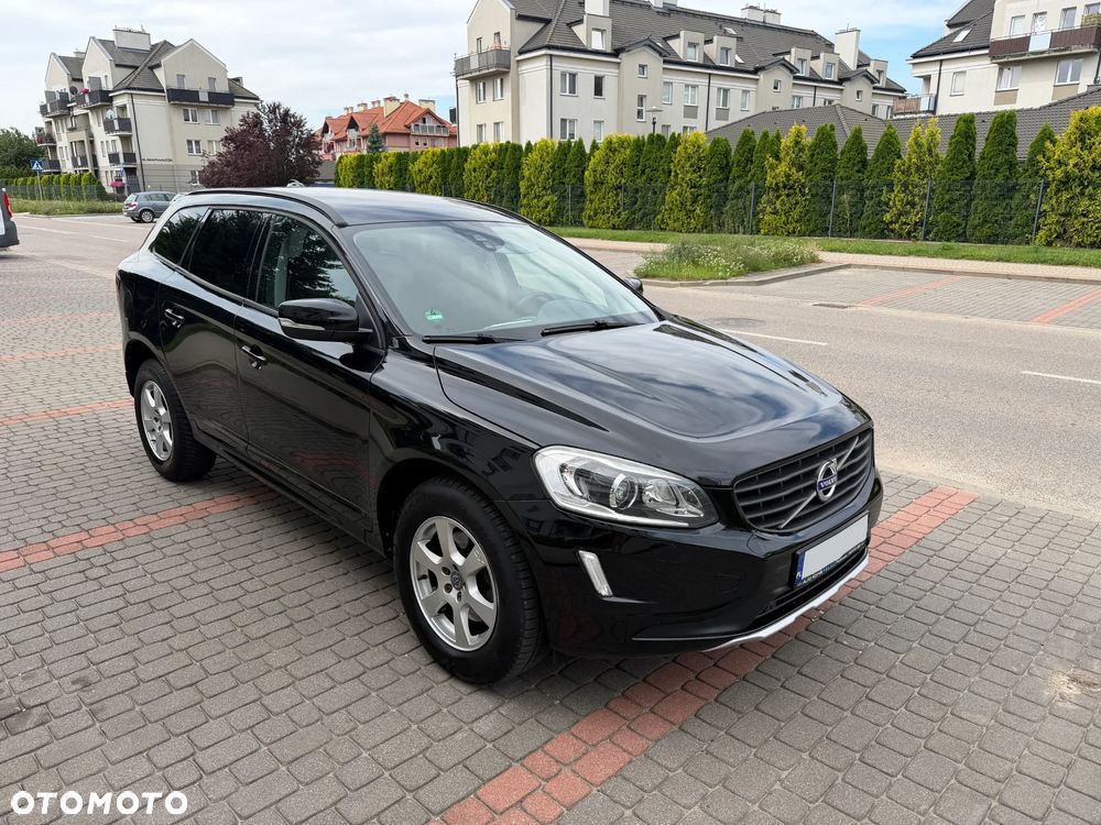 Volvo XC 60 D3 Momentum - 3