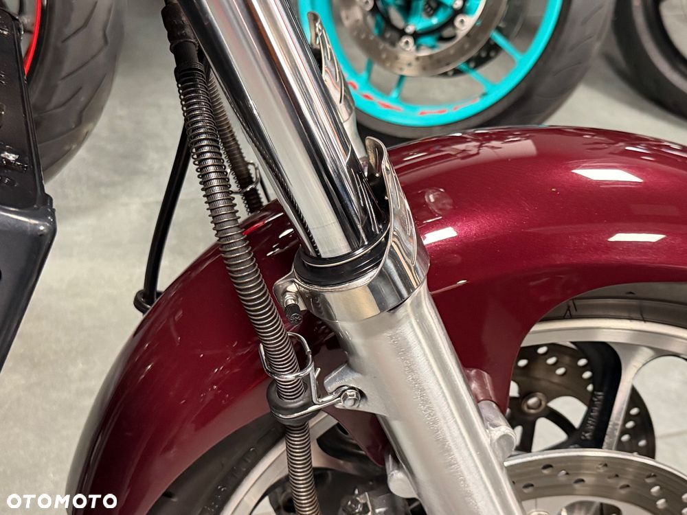 Kawasaki Zephyr - 20