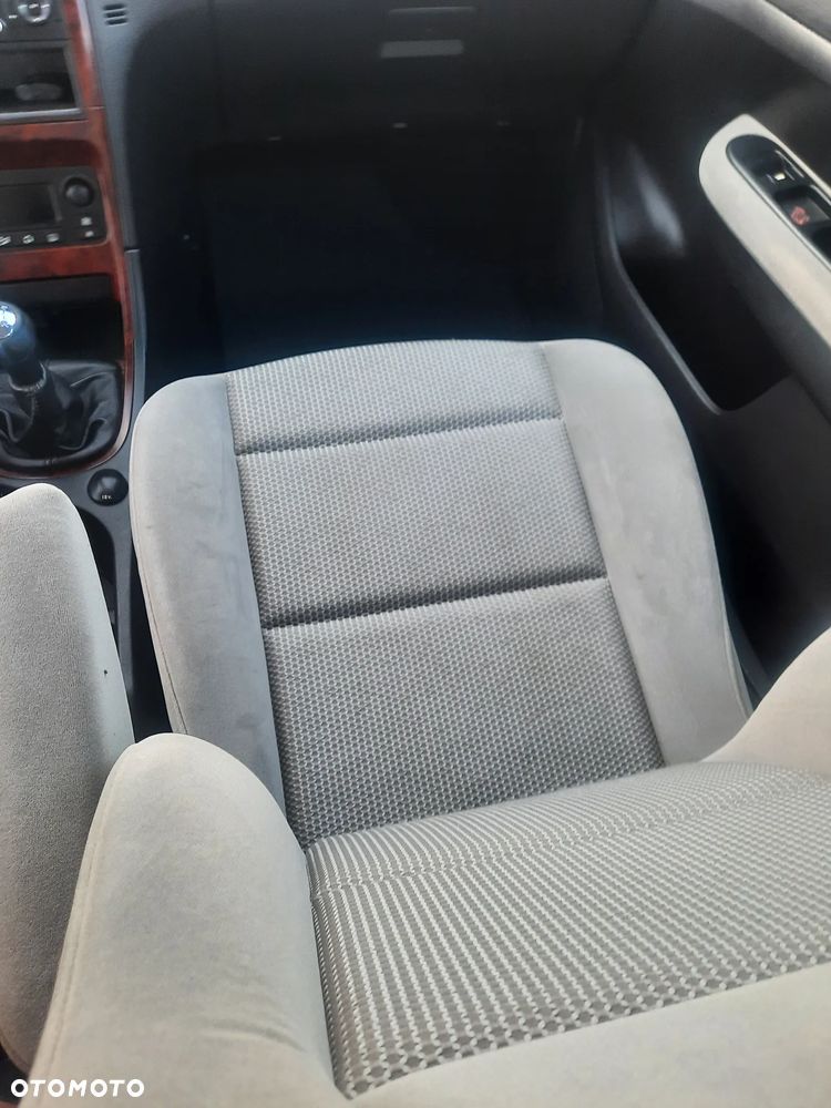Peugeot 307 1.6 - 14