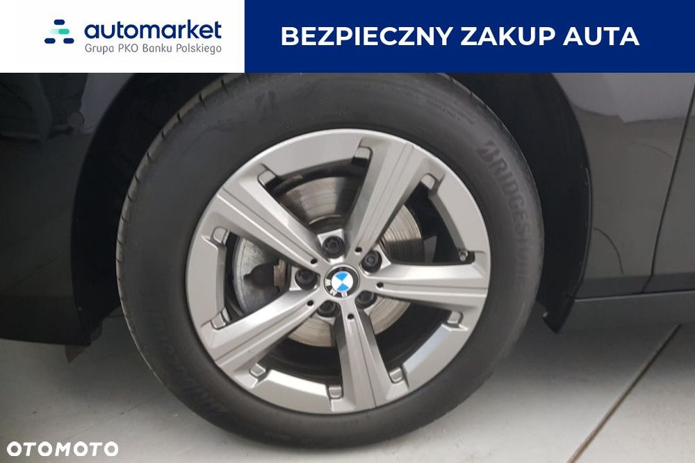 BMW Seria 2 218d - 15